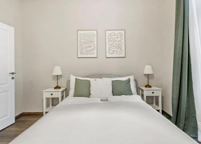 アパート Modern And Spacious At Millennium - 6 Min To Metro
