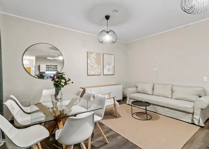 Modern And Spacious At Millennium - 6 Min To Metro アパート *